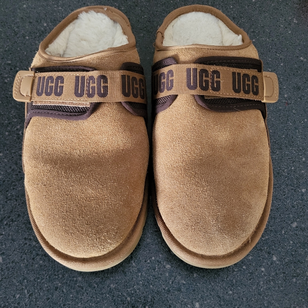Mens UGG slippers